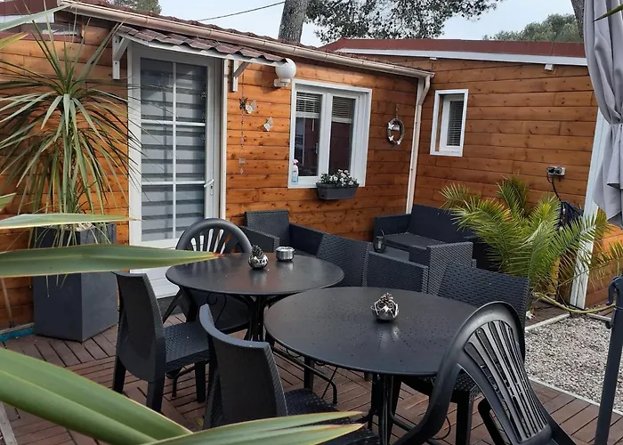 Chalet De Charme Avec Piscine
